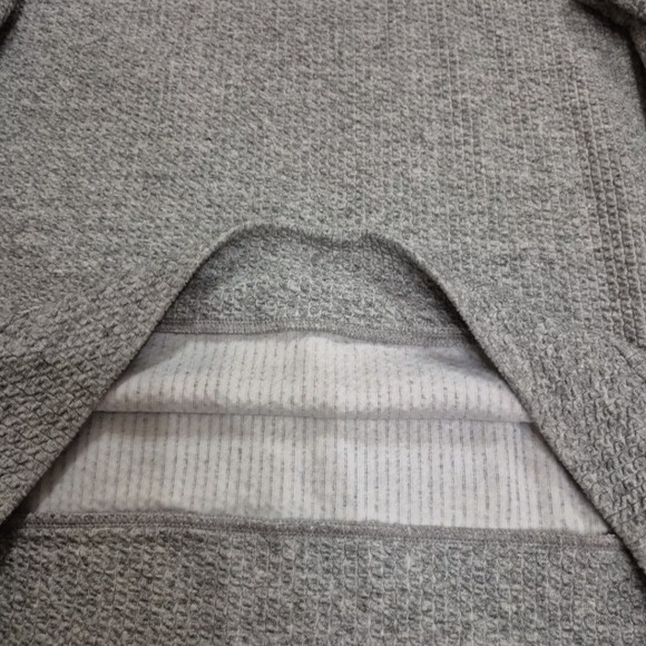 New Balance Womens Mock Neck Pullover Sweater - Picture 8 of 10
